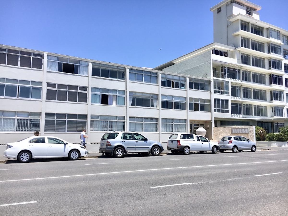 Sandringham Bachelor Beach Road Appartement Bloubergstrand Buitenkant foto